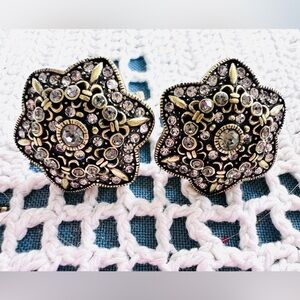 Heidi Daus CLIP ON 🆕 “Unforgettable” Swarovski Crystals earrings